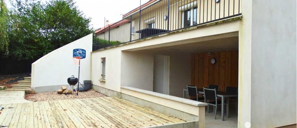 Maison 5 pièces de 200 m² à Crévic (54110)