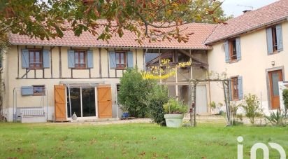 Country house 5 rooms of 223 m² in Trie-sur-Baïse (65220)