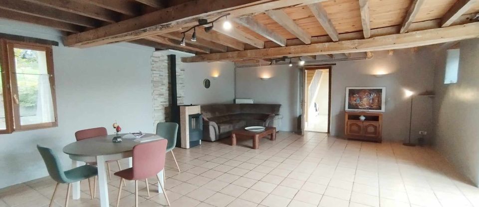 Maison de campagne 5 pièces de 223 m² à Trie-sur-Baïse (65220)