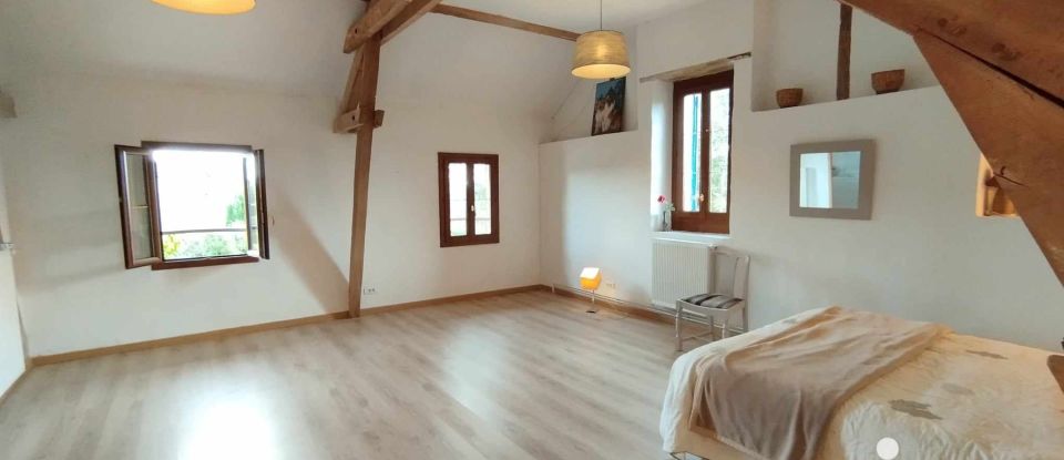 Maison de campagne 5 pièces de 223 m² à Trie-sur-Baïse (65220)