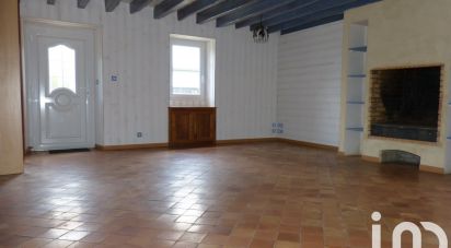 Village house 5 rooms of 100 m² in Sainte-Marie (35600)