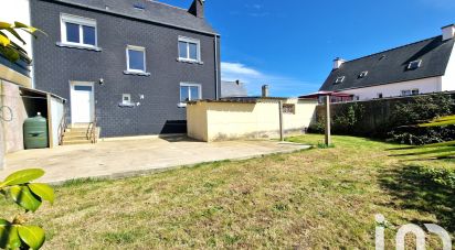 House 5 rooms of 104 m² in Carhaix-Plouguer (29270)