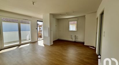 Appartement 2 pièces de 45 m² à Boucau (64340)