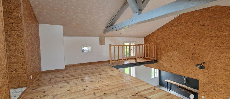 Maison 6 pièces de 170 m² à Verrières (86410)