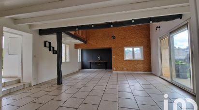 House 6 rooms of 170 m² in Verrières (86410)