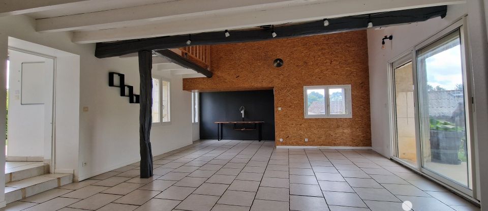 Maison 6 pièces de 170 m² à Verrières (86410)