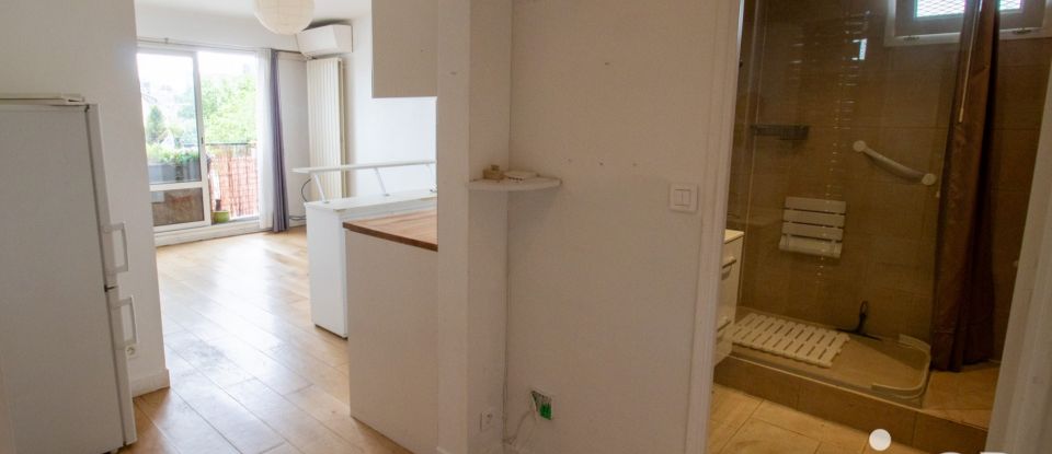 Appartement 2 pièces de 33 m² à Paris (75019)