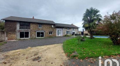 Maison 5 pièces de 220 m² à Châlus (87230)