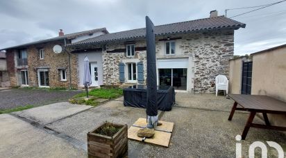 Maison 5 pièces de 220 m² à Châlus (87230)