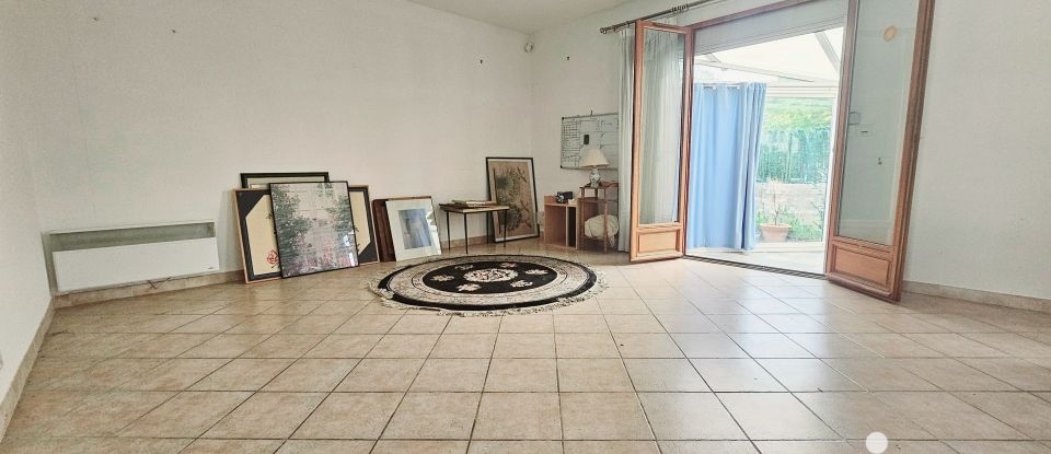 Traditional house 6 rooms of 147 m² in Cabestany (66330)