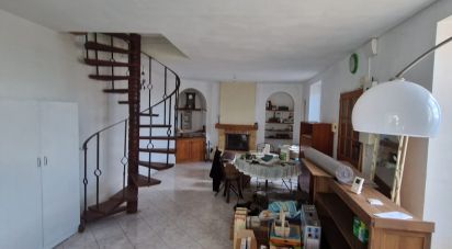 Village house 4 rooms of 85 m² in Aunay-sous-Auneau (28700)