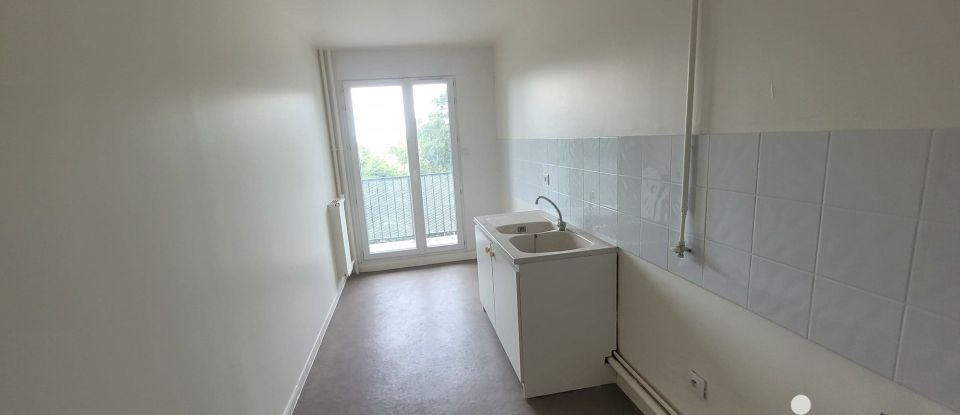 Appartement 4 pièces de 79 m² à Viry-Châtillon (91170)