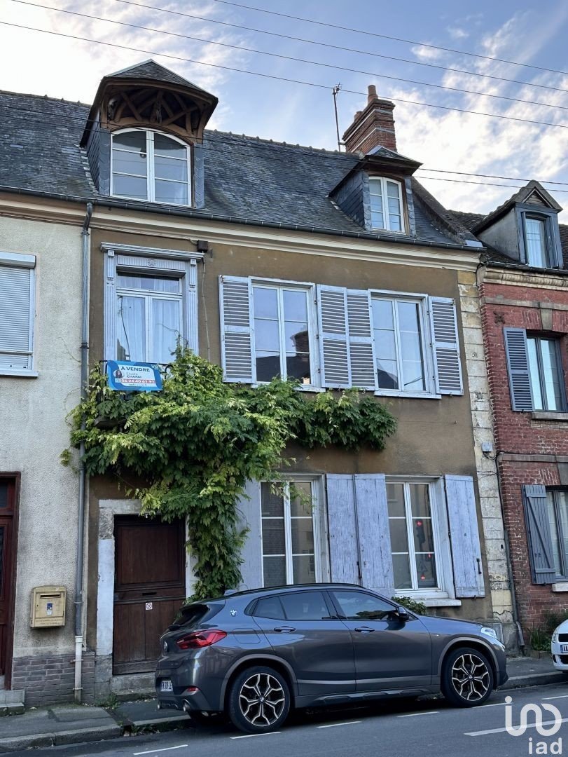 House 8 rooms of 166 m² in Beauvais (60000)