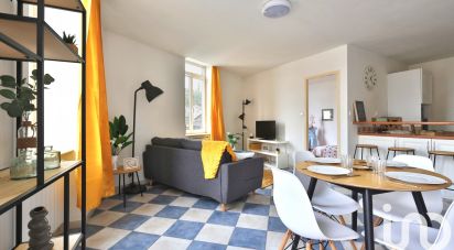 Apartment 3 rooms of 65 m² in Sain-Bel (69210)