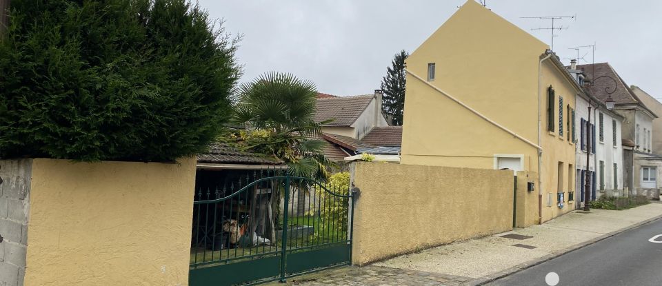 Town house 4 rooms of 73 m² in Belloy-en-France (95270)