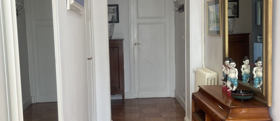 Town house 7 rooms of 250 m² in Bordeaux (33100)