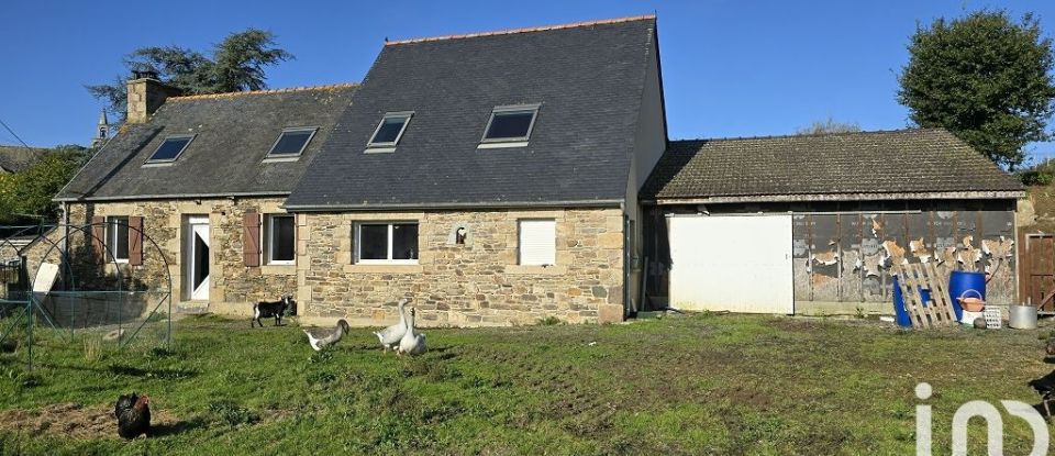 House 7 rooms of 130 m² in Lanmérin (22300)