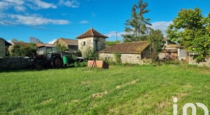 Terrain de 5 278 m² à Coussay (86110)