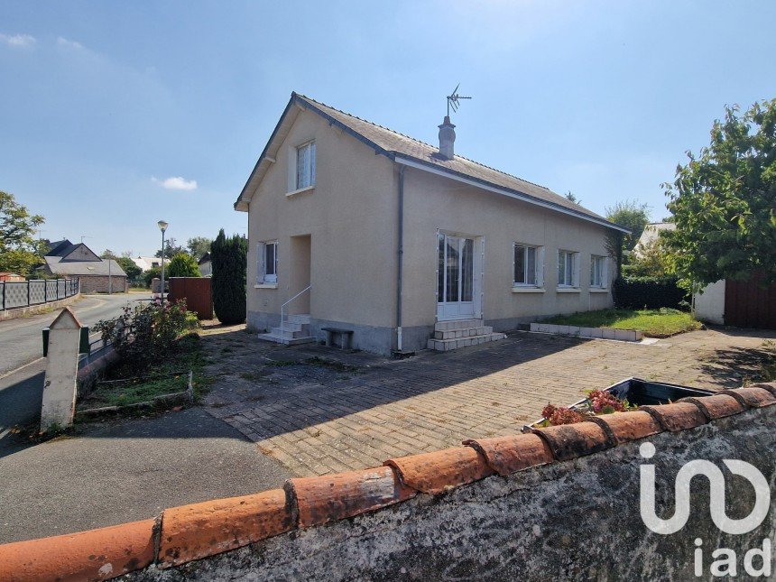 House 4 rooms of 90 m² in Mozé-sur-Louet (49610)