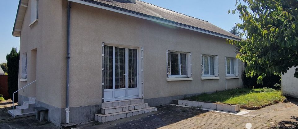 House 4 rooms of 90 m² in Mozé-sur-Louet (49610)