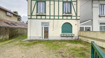 House 6 rooms of 100 m² in Bazet (65460)