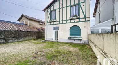 House 6 rooms of 100 m² in Bazet (65460)