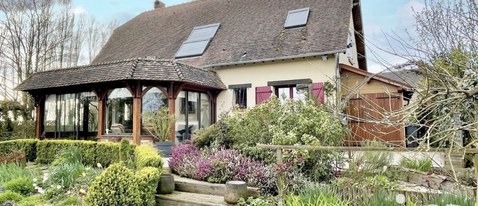 Traditional house 7 rooms of 154 m² in Lachapelle-sous-Gerberoy (60380)