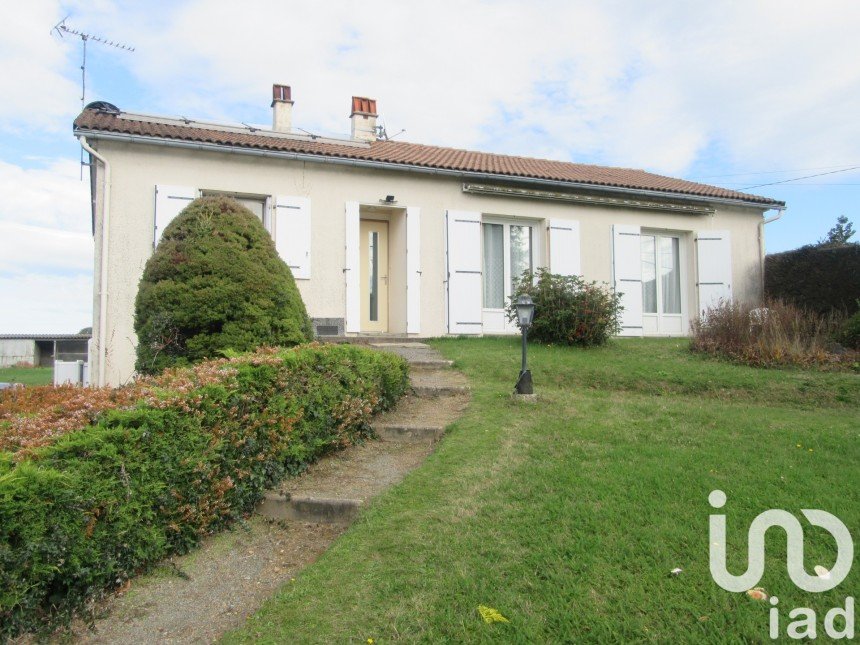 House 5 rooms of 99 m² in Courlay (79440)