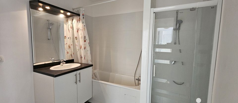 Appartement 3 pièces de 63 m² à Bordeaux (33200)