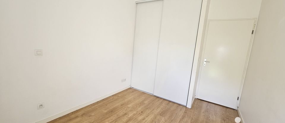 Appartement 3 pièces de 63 m² à Bordeaux (33200)