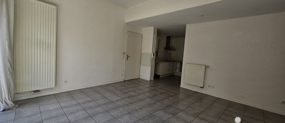 Appartement 3 pièces de 63 m² à Bordeaux (33200)