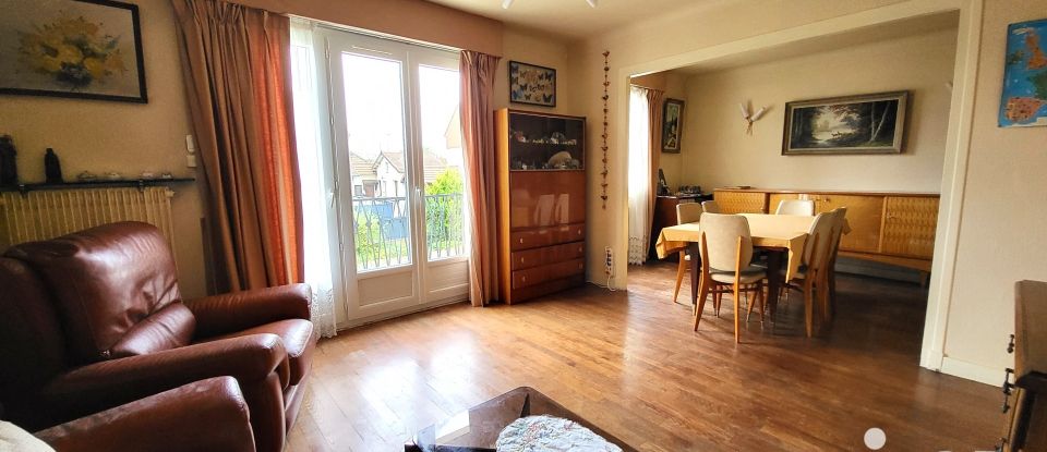 Maison 6 pièces de 105 m² à Jouy-en-Josas (78350)