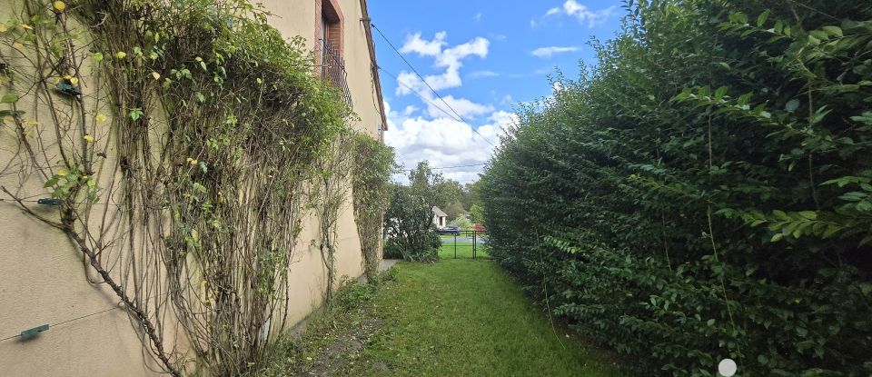 House 5 rooms of 97 m² in Vouzeron (18330)