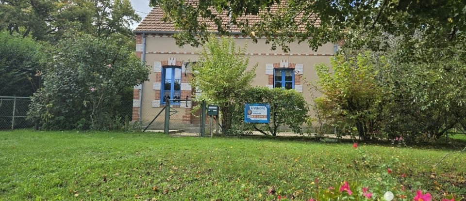 House 5 rooms of 97 m² in Vouzeron (18330)