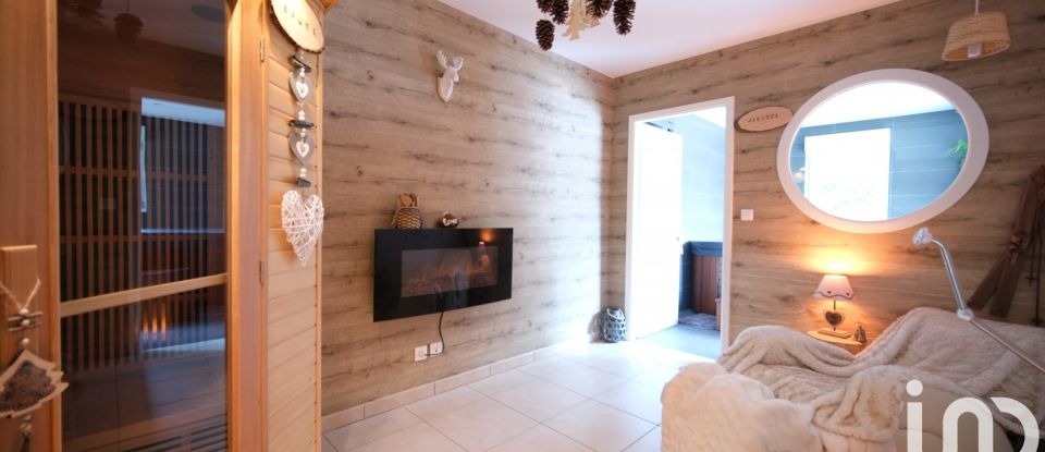 House 7 rooms of 220 m² in Jouy-aux-Arches (57130)