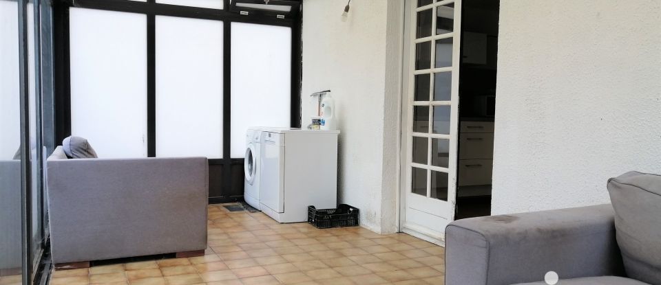 Maison 5 pièces de 84 m² à Lestrem (62136)