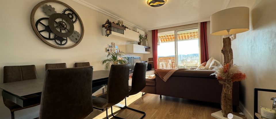 Appartement 3 pièces de 57 m² à Cagnes-sur-Mer (06800)