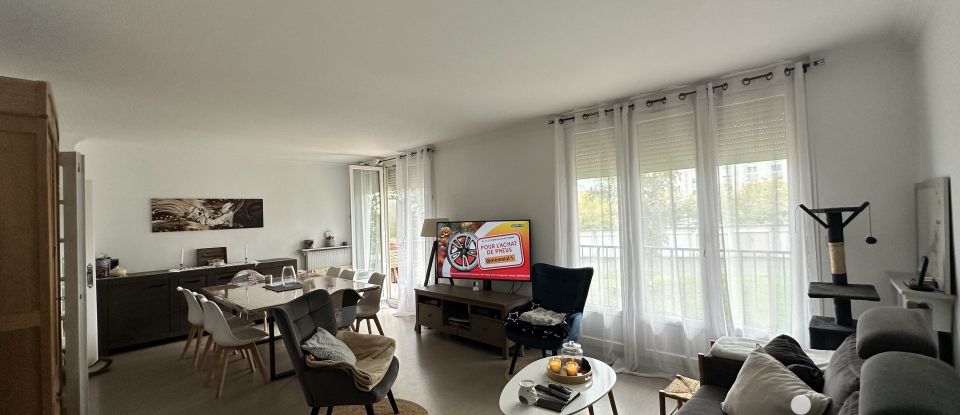 Appartement 4 pièces de 89 m² à Joué-lès-Tours (37300)