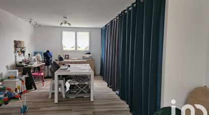 Maison traditionnelle 4 pièces de 110 m² à Coutras (33230)