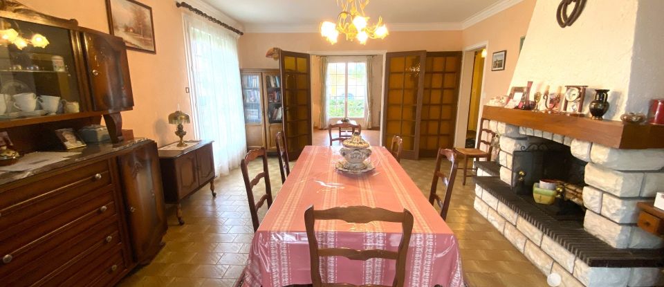 Traditional house 5 rooms of 110 m² in La Chaize-le-Vicomte (85310)