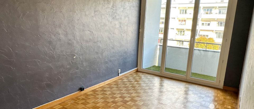 Appartement 4 pièces de 77 m² à Saint-Fargeau-Ponthierry (77310)