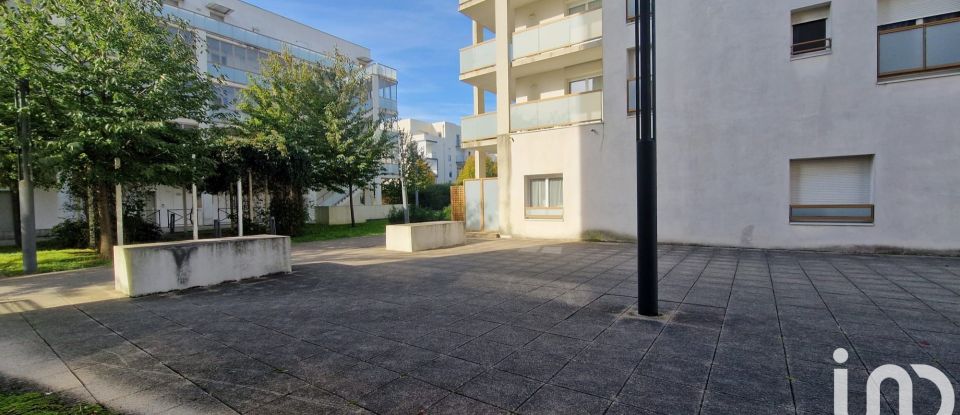 Apartment 2 rooms of 44 m² in Tours (37100)