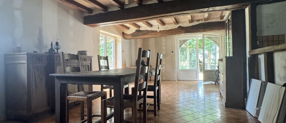 Maison de campagne 5 pièces de 167 m² à Livarot-Pays-d'Auge (14290)