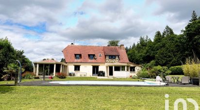 Mansion 6 rooms of 180 m² in Livarot-Pays-d'Auge (14140)