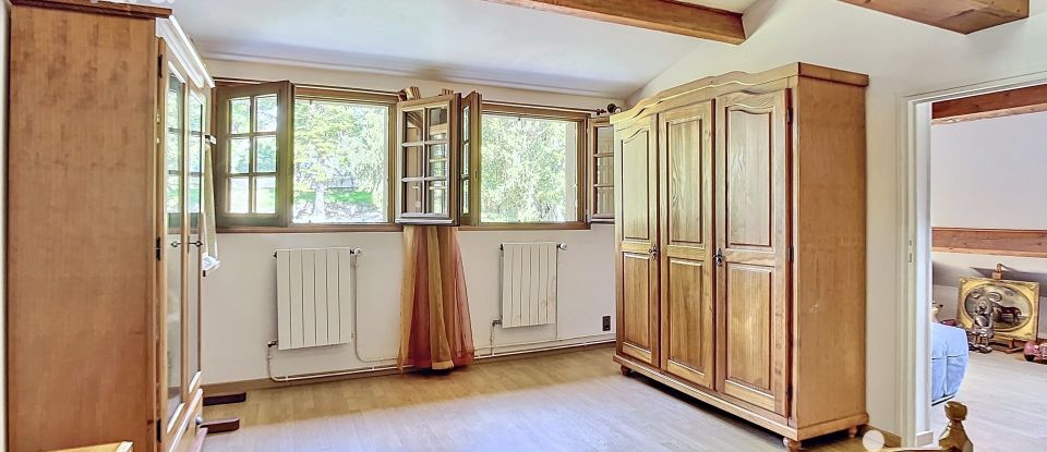 Traditional house 5 rooms of 114 m² in Saint-Augustin (77515)