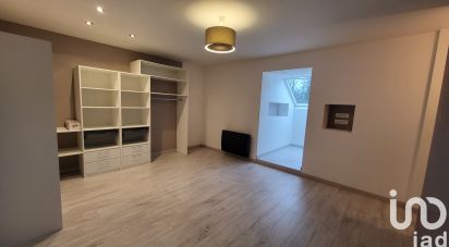 Pavillon 7 pièces de 199 m² à Cambrin (62149)