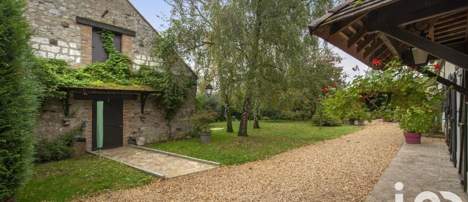 House 8 rooms of 237 m² in Villethierry (89140)