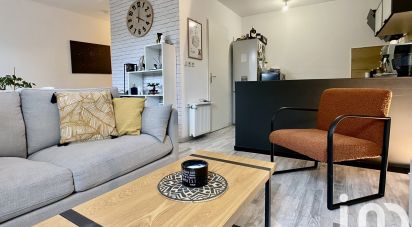 Appartement 2 pièces de 50 m² à Lys-lez-Lannoy (59390)