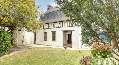 Maison 8 pièces de 204 m² à Amfreville-Saint-Amand (27370)