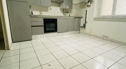 Appartement 2 pièces de 39 m² à Bordeaux (33800)